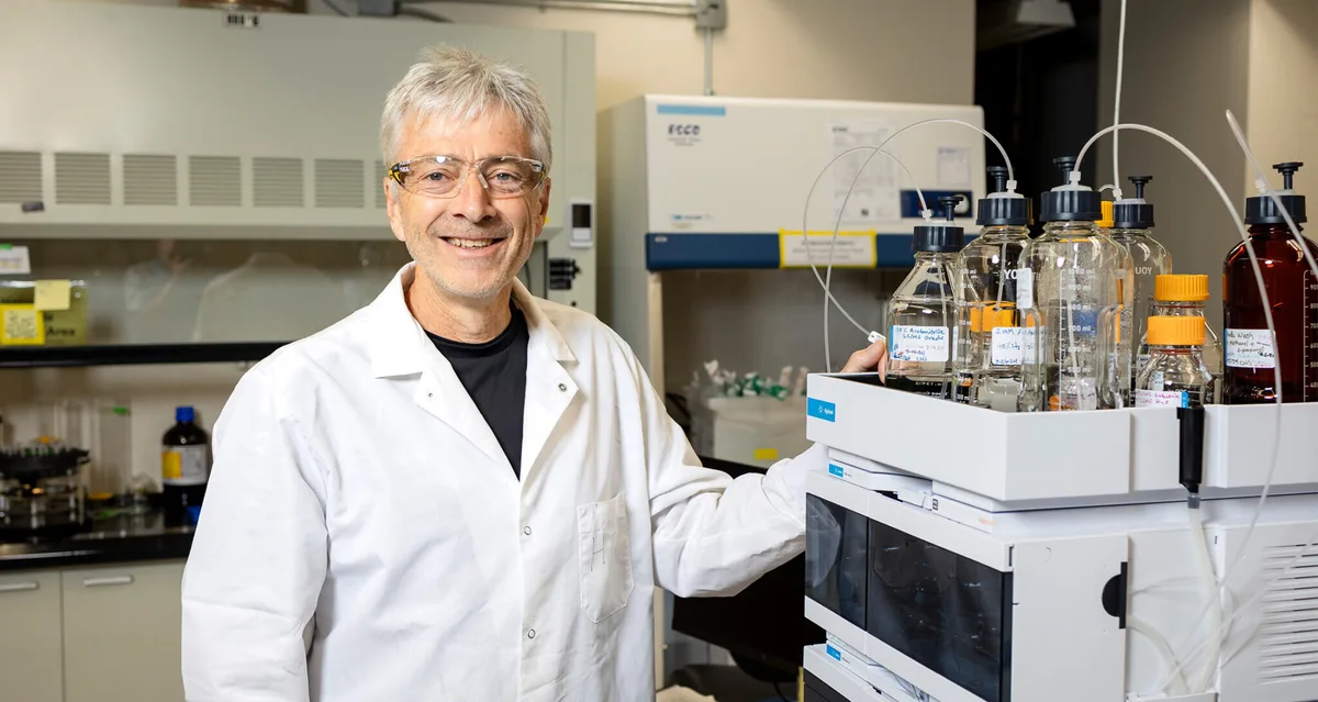 University of Tennessee finds bacteria integrate PFAS into cell membranes