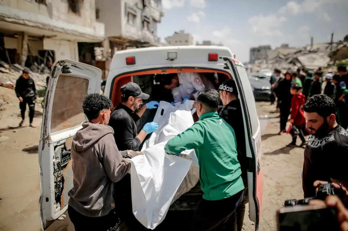 WHO halts Gaza medical evacuations after Israeli troops kill contractor