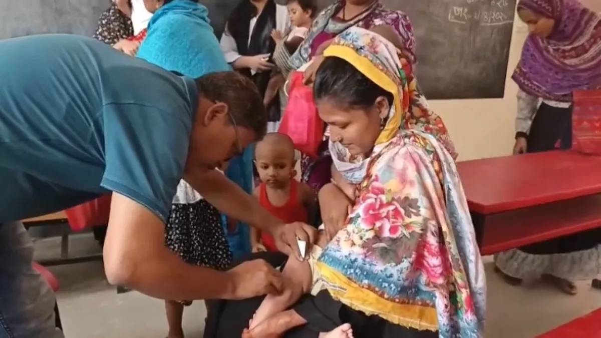 Бангладеш начинает вакцинацию от кори для миллиона детей на фоне риска вспышки