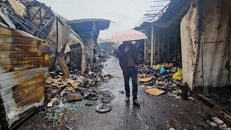 Tajikistan investigates market fire as traders face losses