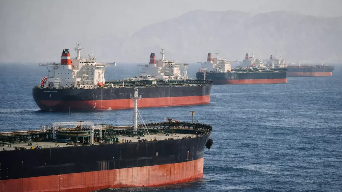 Iran imposes $1 fee per barrel on Hormuz tanker passage