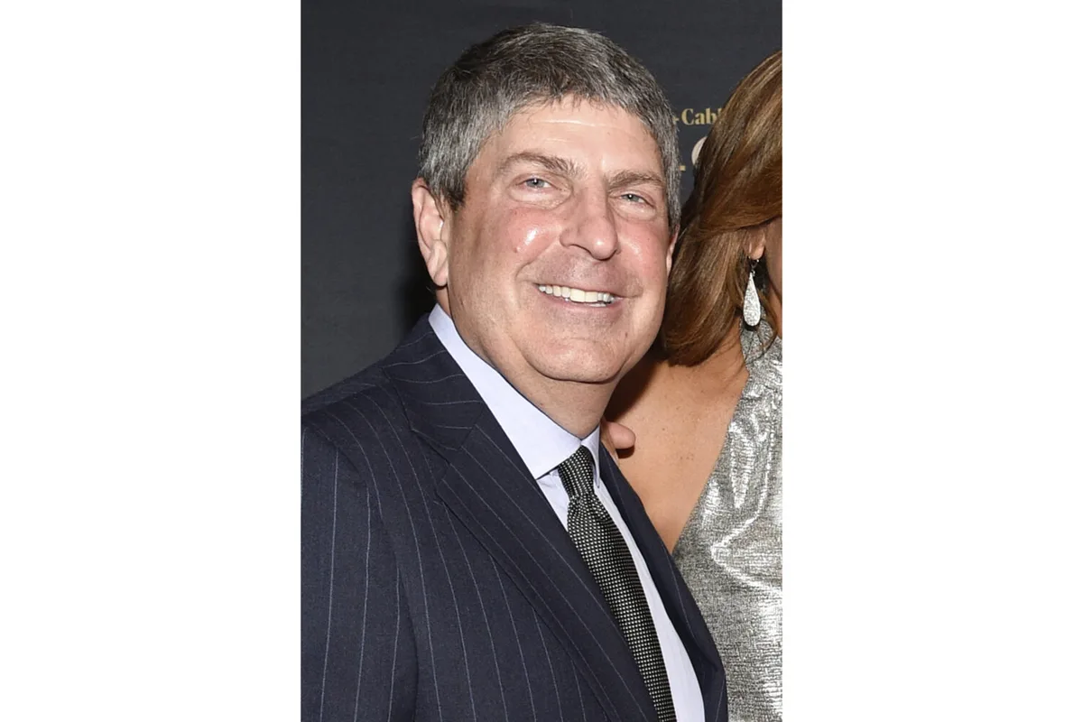 Paramount объявляет о смене руководства после ухода Джеффа Шелла