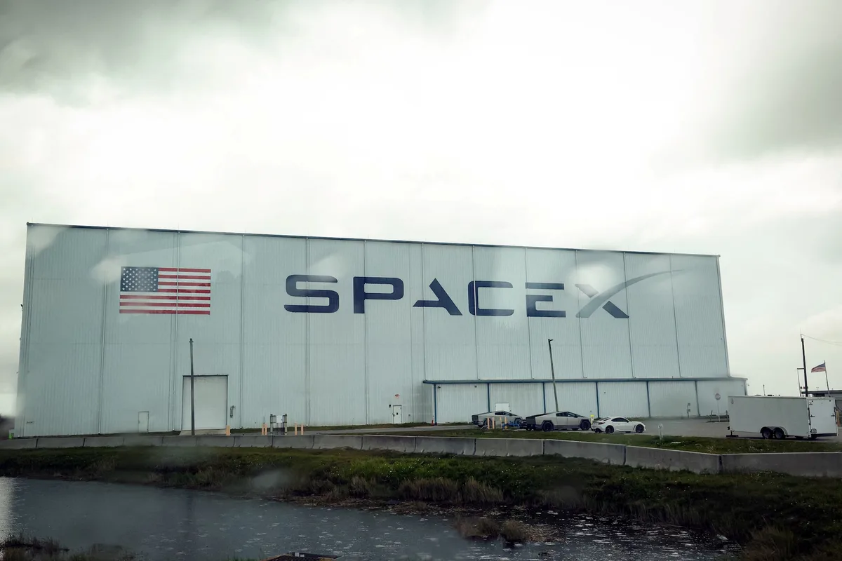 SpaceX reports $5 billion loss in 2025 amid financial challenges