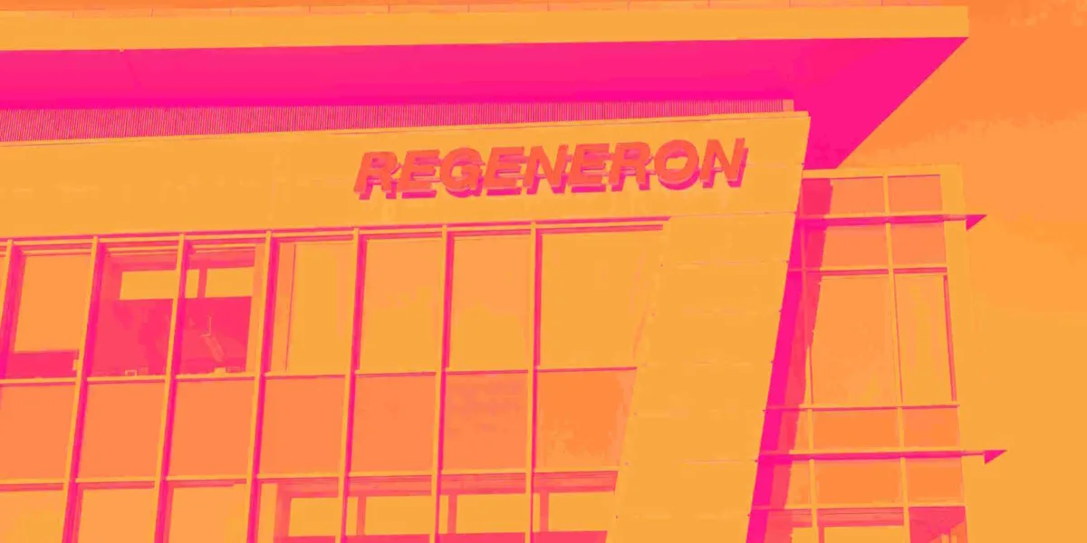 Regeneron (REGN): Buy, Sell, or Hold Post Q4 Earnings?