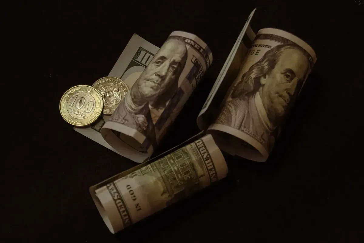 Курсы валют на 10 апреля, цены на нефть и металлы - Kapital.kz