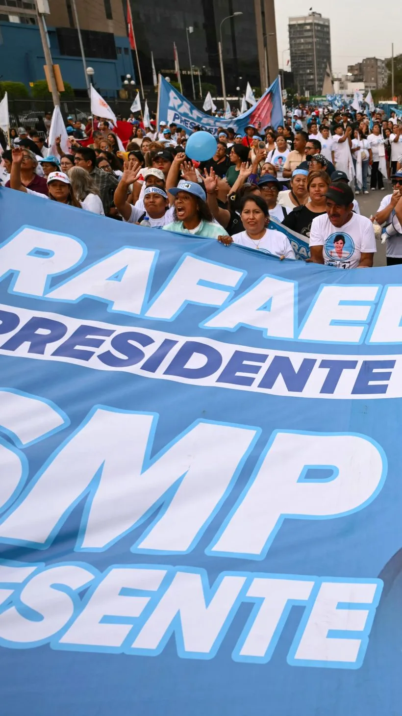 In Peru’s presidential race, a pro-Trump frontrunner sinks in final stretch