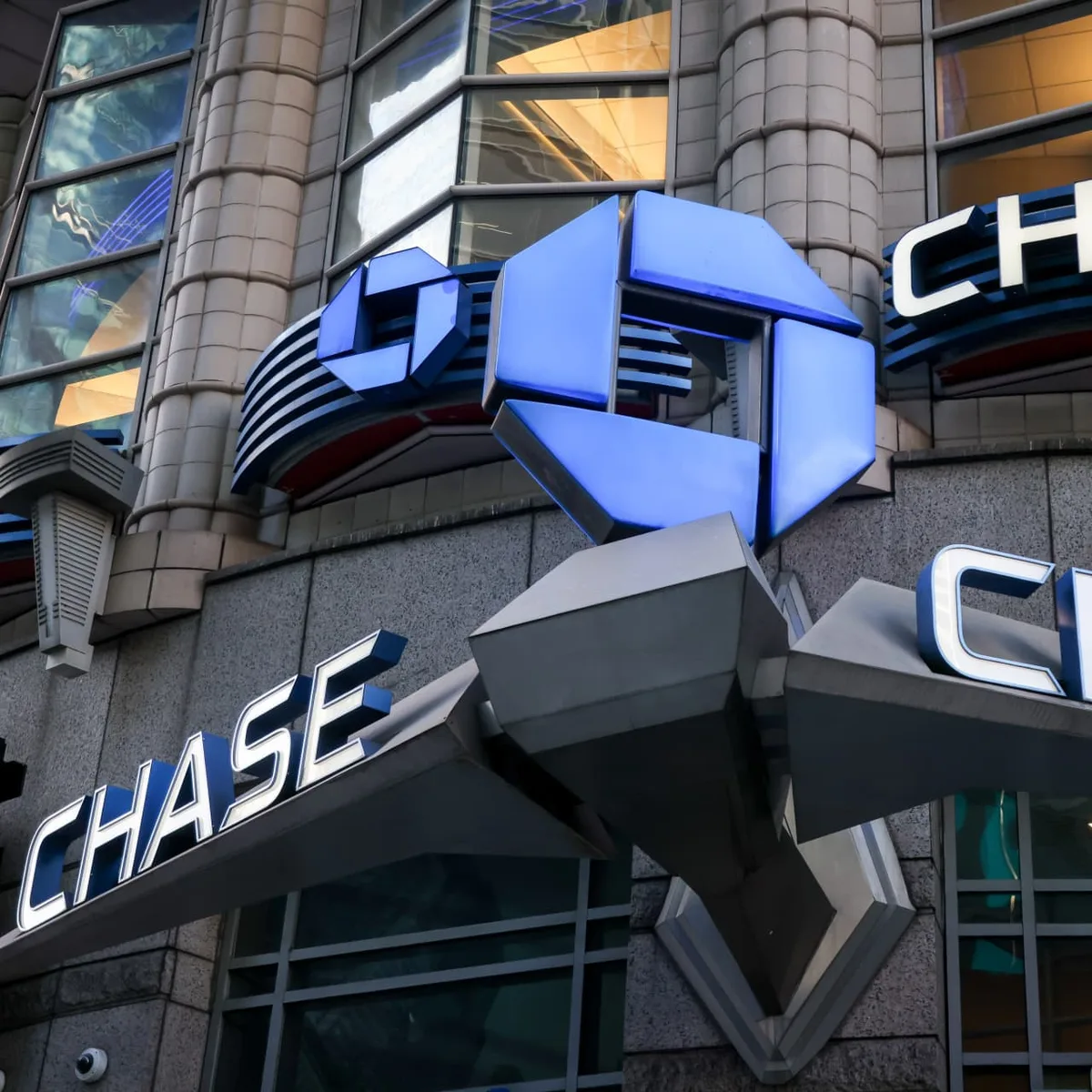 JPMorgan and Other Banks Set to Report Earnings as ‘Wall of Worry’ Looms