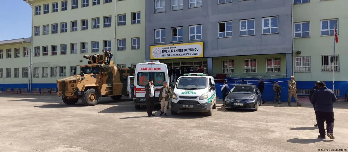 Стрельба в лицее в Турции: около 20 раненых