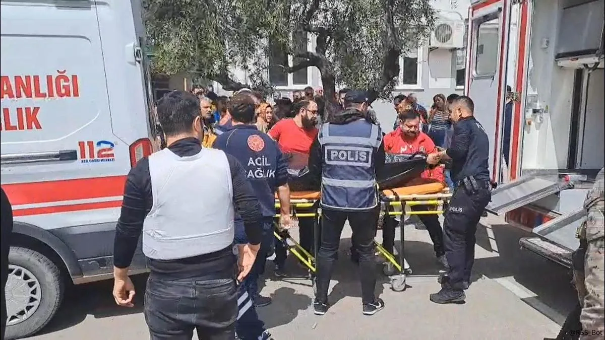 В Турции произошла вторая за сутки стрельба в школе. Есть жертвы