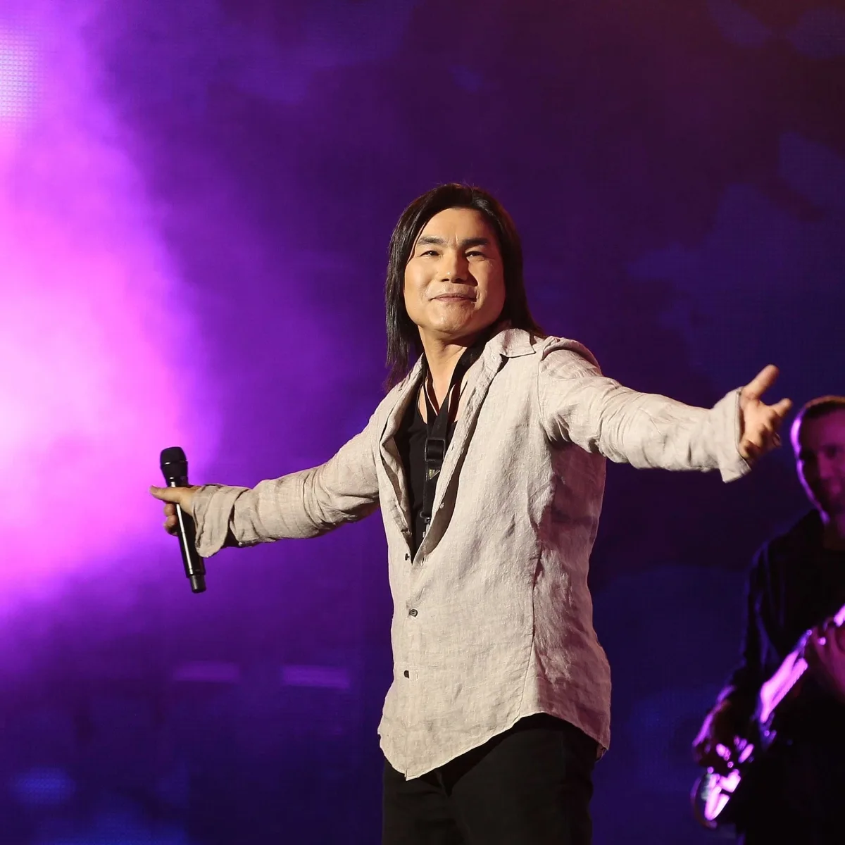 В Алматы пройдет концерт памяти Батырхана Шукенова