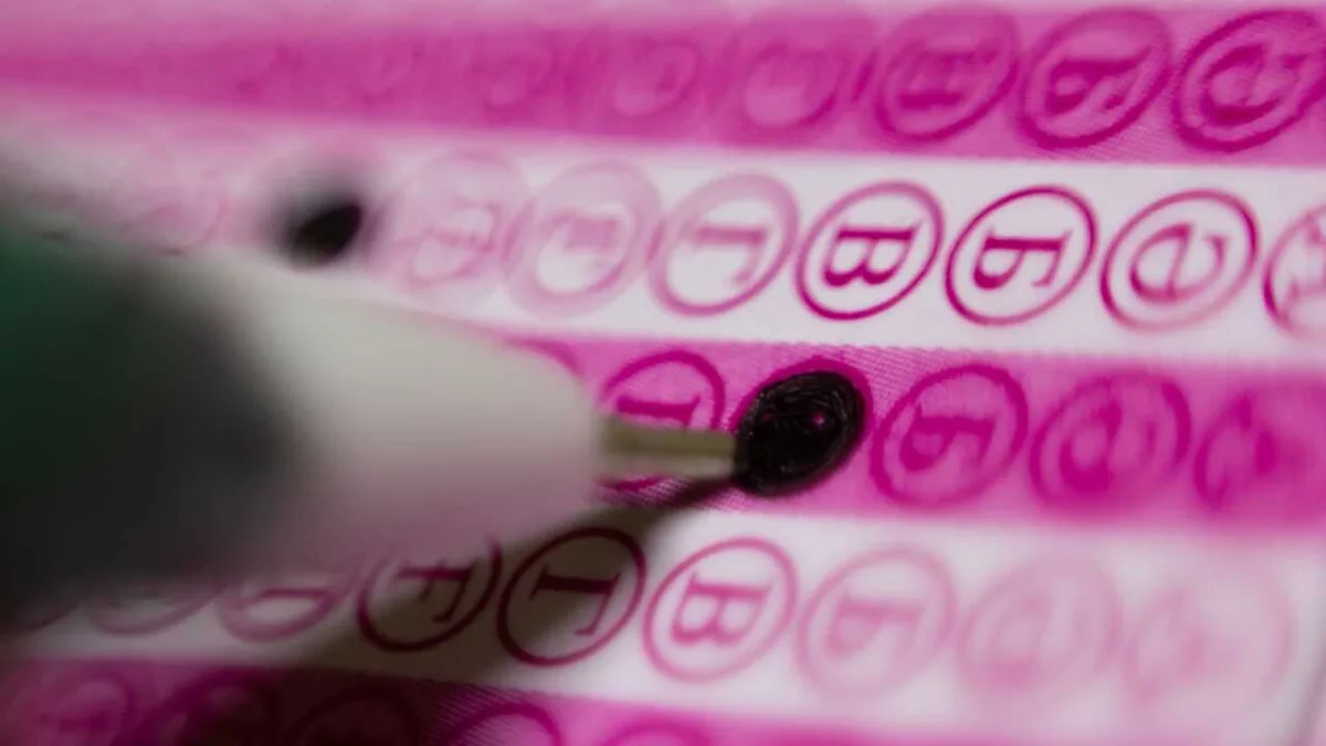 Иностранным студентам хотят разрешить не сдавать ЕНТ, но при одном условии