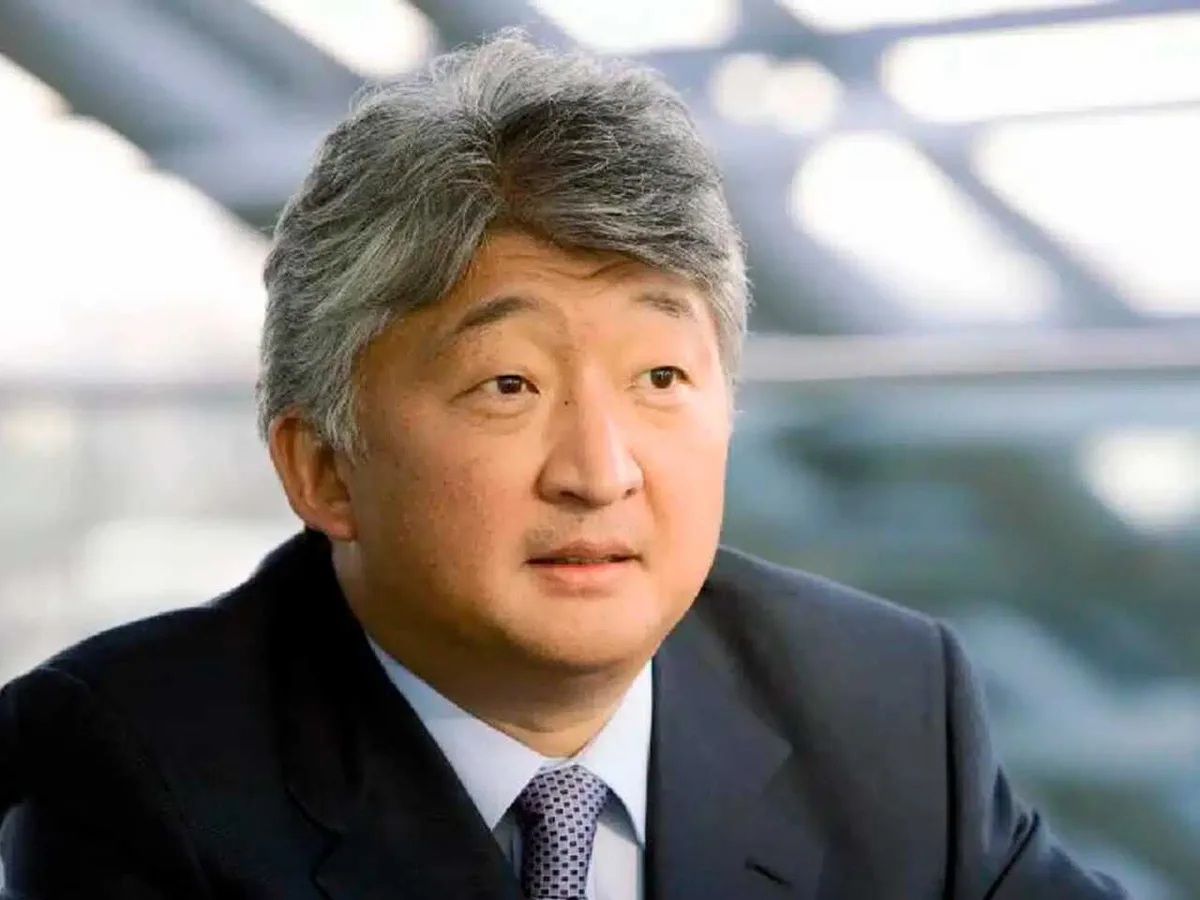 Владимир Ким сократил долю в Bank RBK почти на 5%