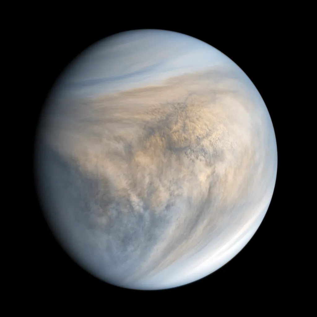 Venus’s impenetrable haze could be made of cosmic dust