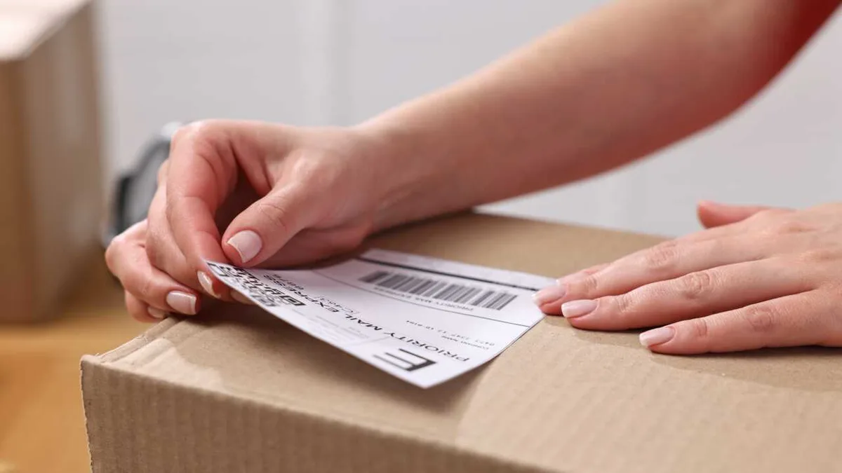 Обязательную маркировку одежды и текстиля введут в Казахстане