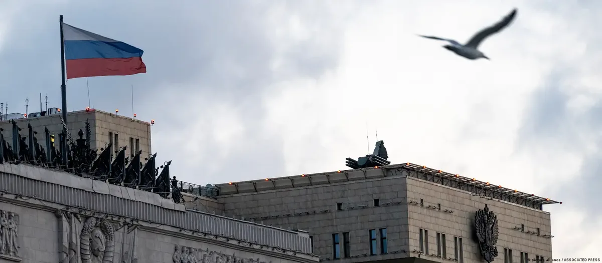 Трамп угрожает инфраструктуре Ирана на фоне напряженности в Ормузском проливе