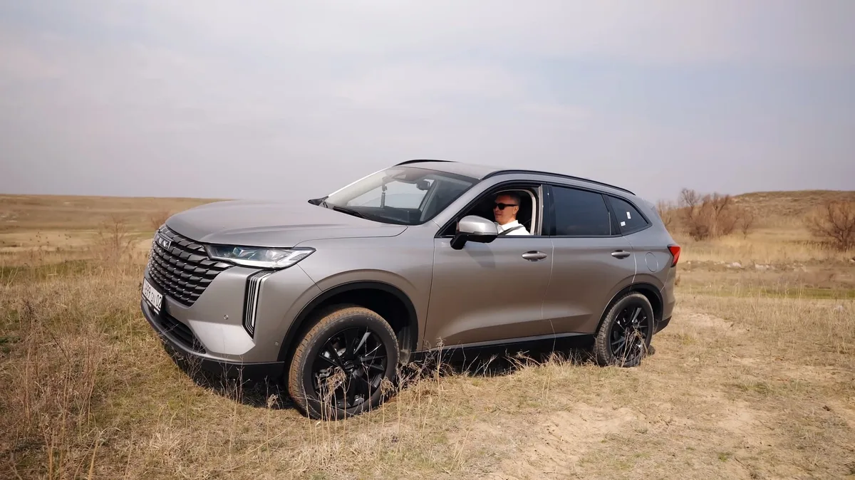 Обновленный Haval H6 впечатлил автоблогера в Алматы мощностью и ценой