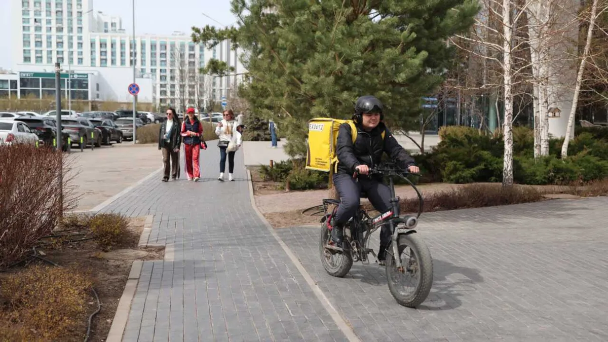 Почему даже за 400 тыс. тенге работодатели не могут найти курьеров