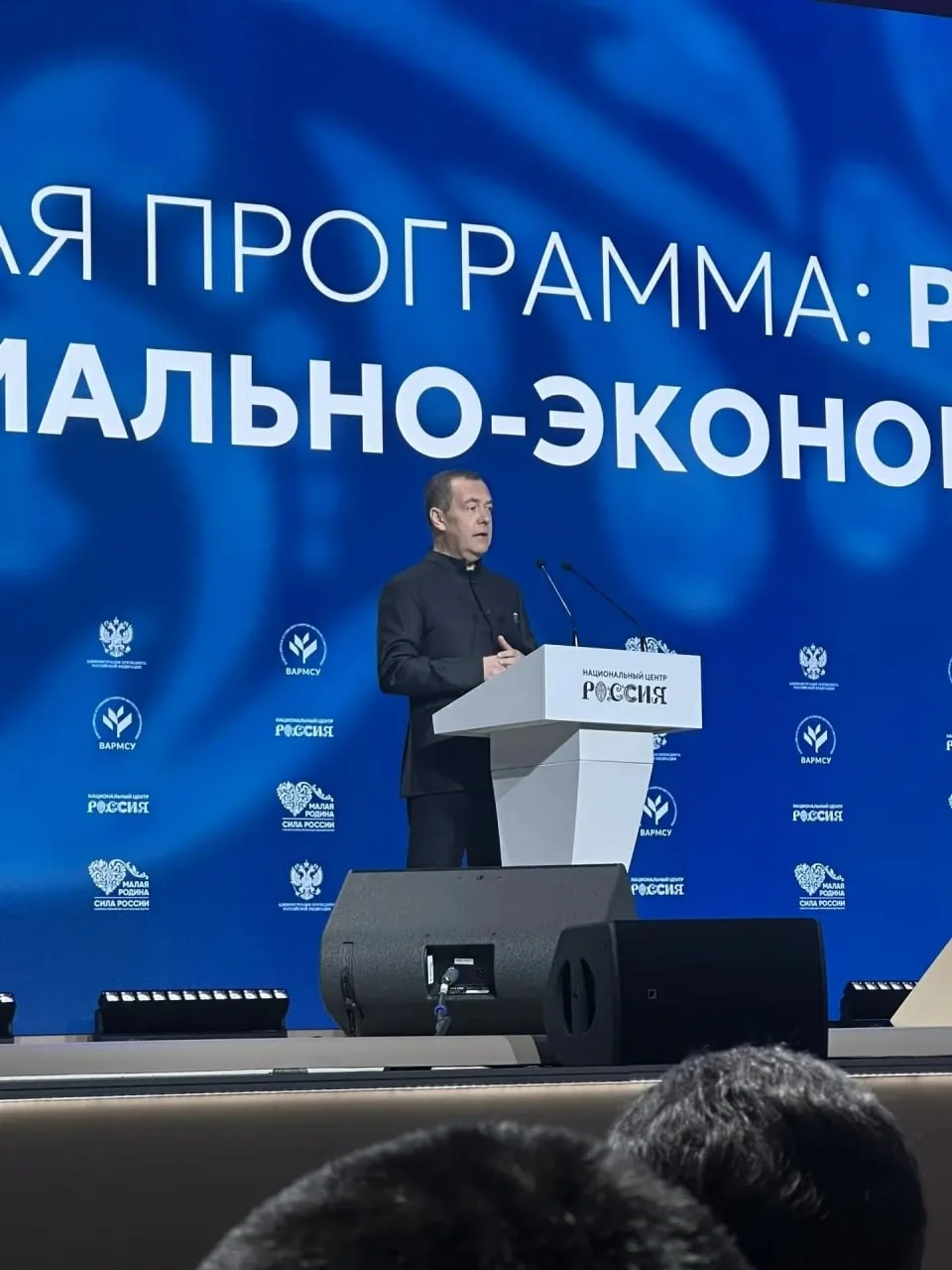 Казахстан увеличивает господдержку, влияние на местную занятость ограничено