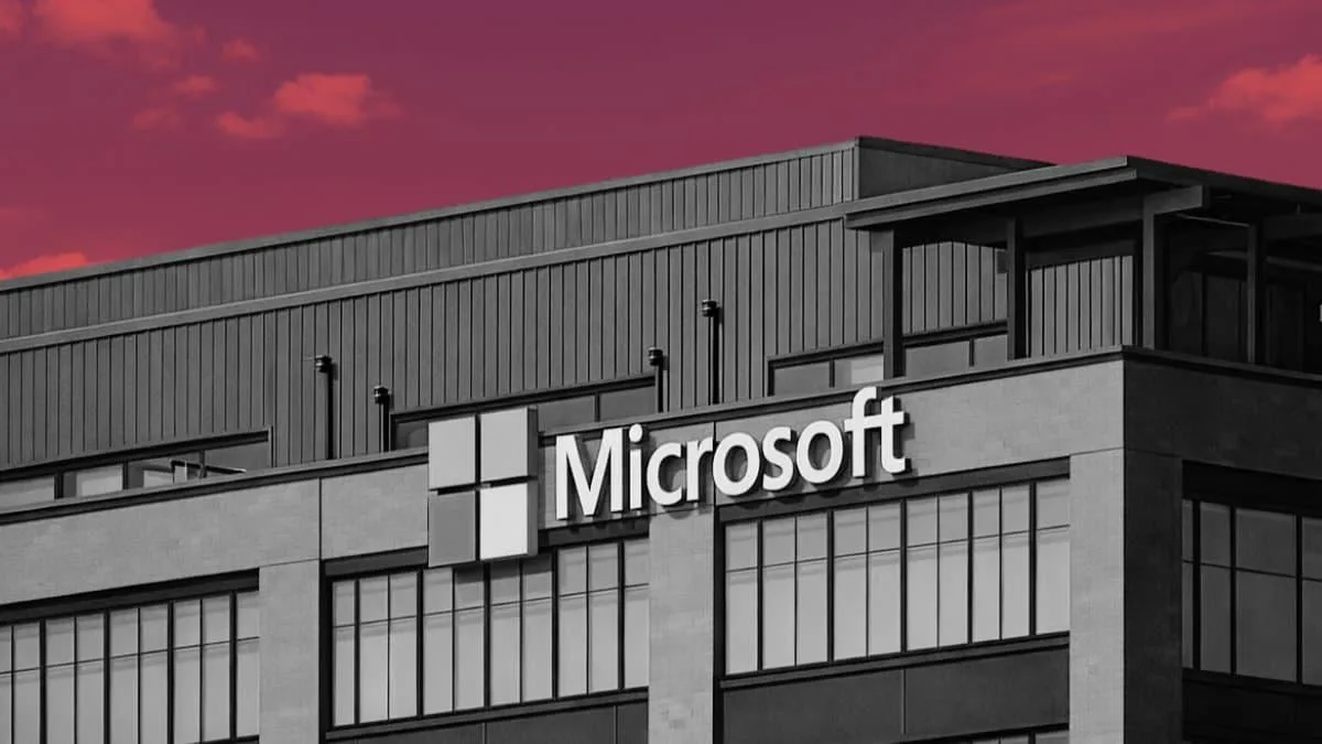 Microsoft решит проблему с уязвимостями на фоне угроз судом