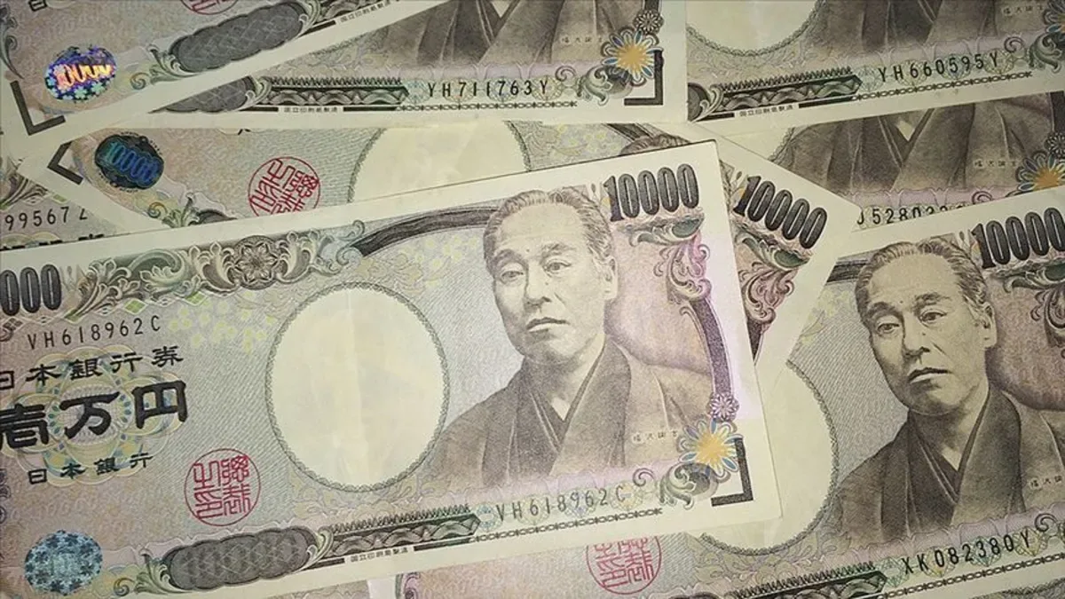 Падение иены отражает разрыв в политике BOJ и ФРС, а не риск интервенций