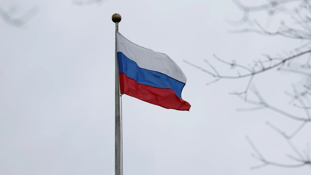 Россия заявила об ударах дронов по четырем украинским военным судам в Черном море и Николаеве