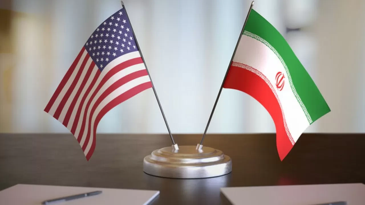 США сняли санкции с трех иранских организаций и двух самолетов, связанных с КСИР