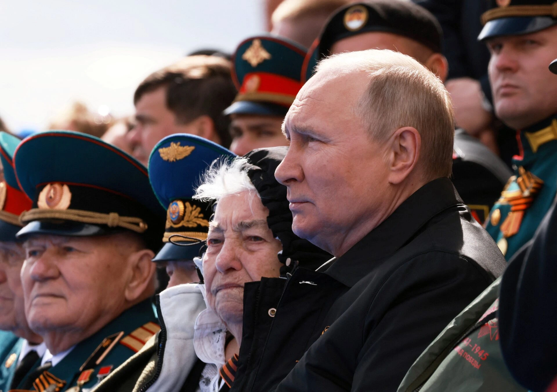 Россия и Украина наращивают ракетные удары и атаки дронов: гибнут гражданские с обеих сторон