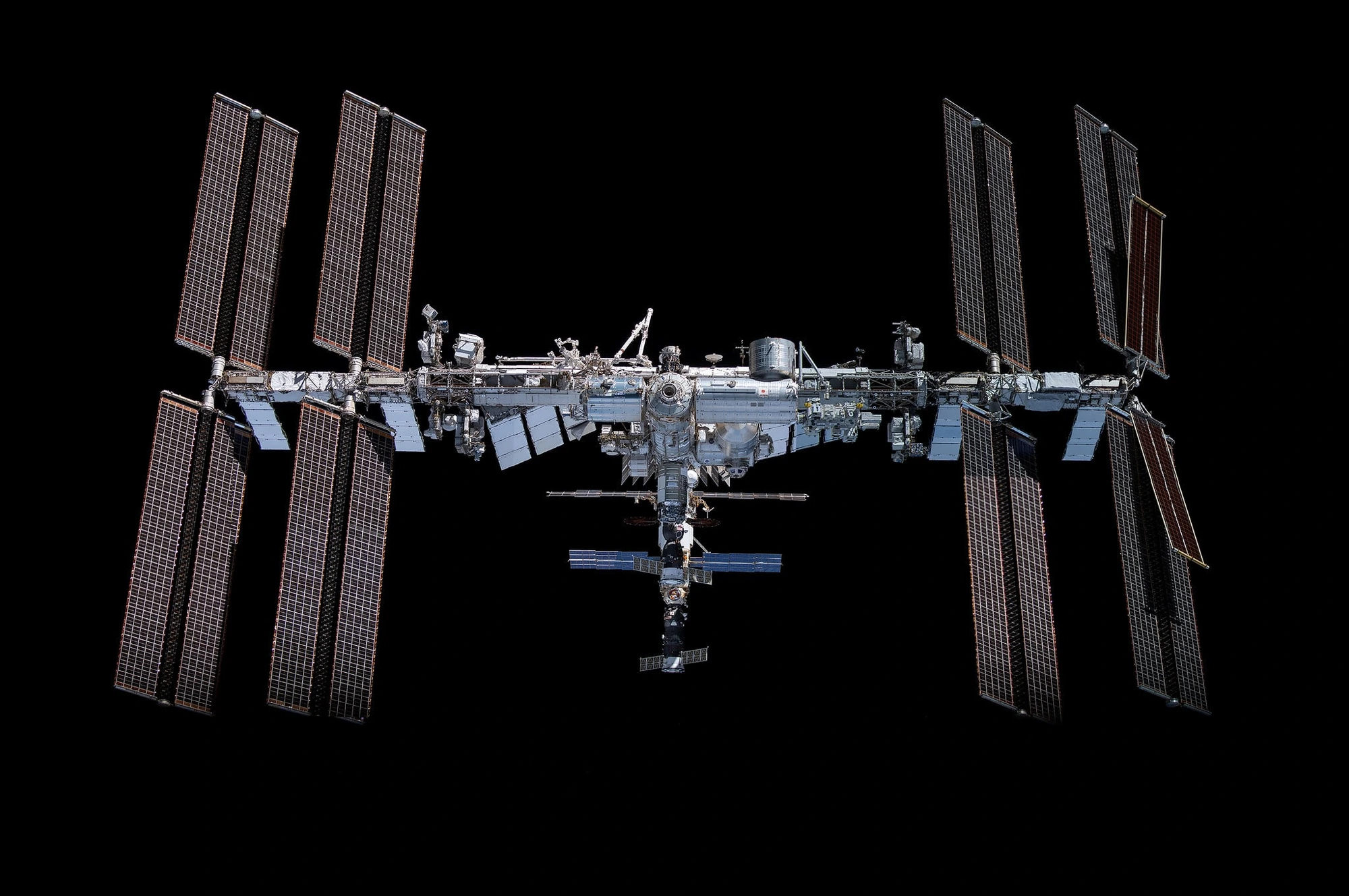 NASA утвердила разработку американского корабля для свода МКС с орбиты в 2030 году