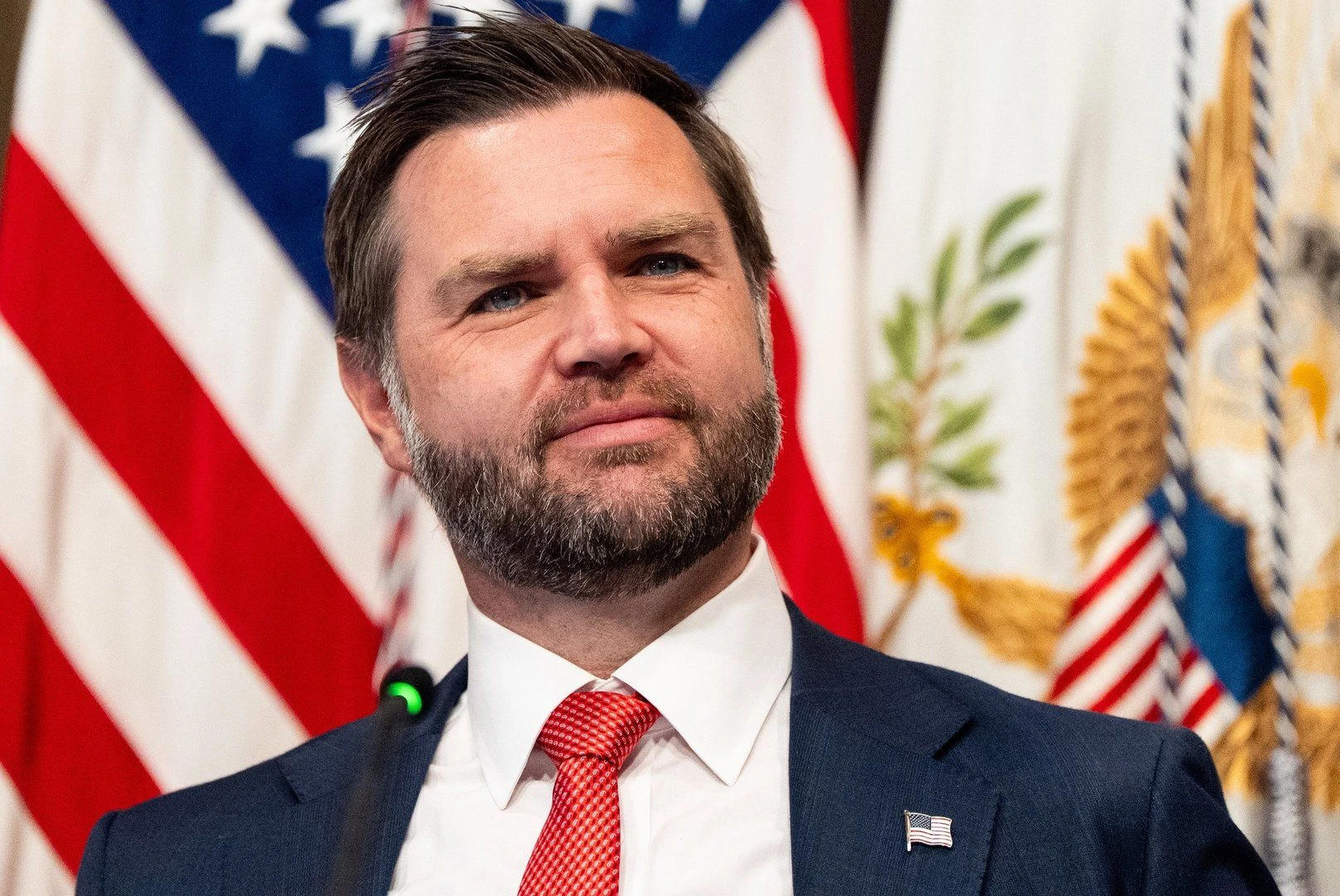 Вэнс заявил, что США уничтожили ядерную программу Ирана