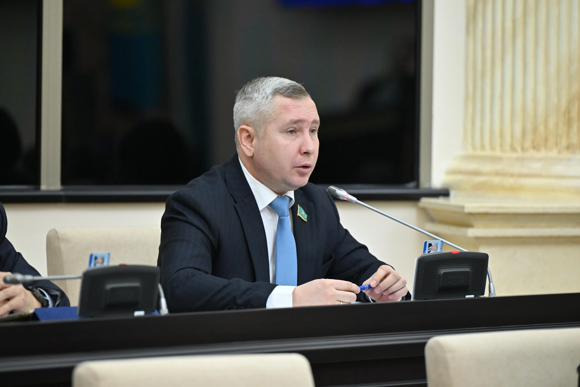 Казахстан принял новую Конституцию с постом вице-президента и однопалатным парламентом