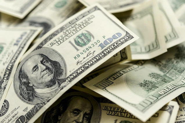 Нацбанк Кыргызстана продал $196,2 млн в ходе валютной интервенции 10 августа