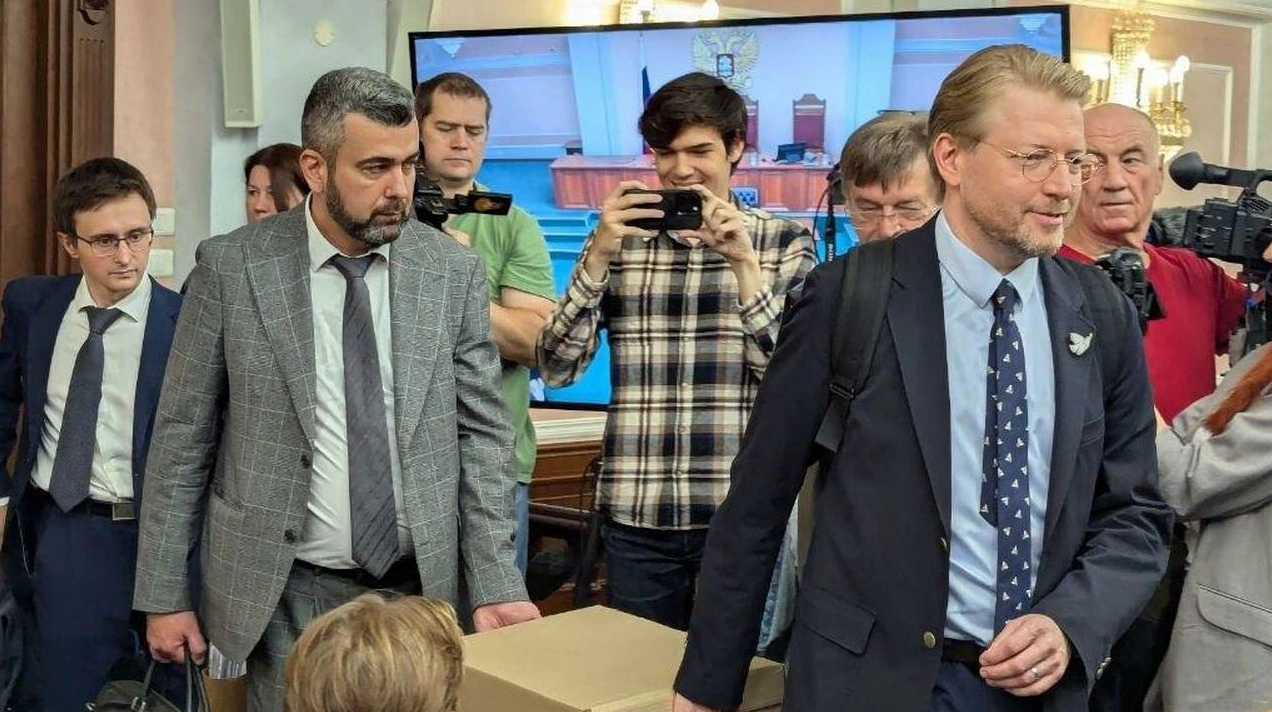 Верховный суд РФ отклонил жалобу «Яблока» на исключение из выборов в Госдуму