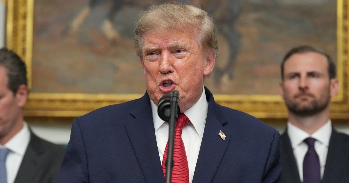 Президент США Трамп объявил о «самой сокрушительной экономической операции» против Ирана