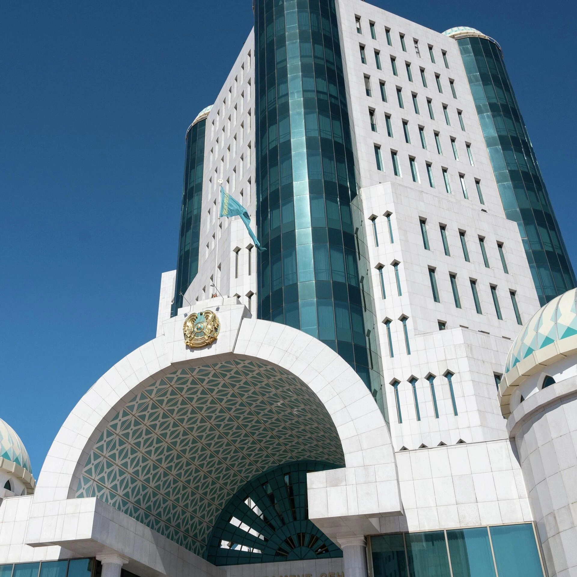 Однопалатный Курултай Казахстана из 145 депутатов усиливает партийную ответственность