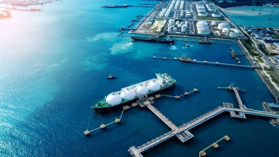 Катар сокращает госбюджет на 30% из-за войны в Иране