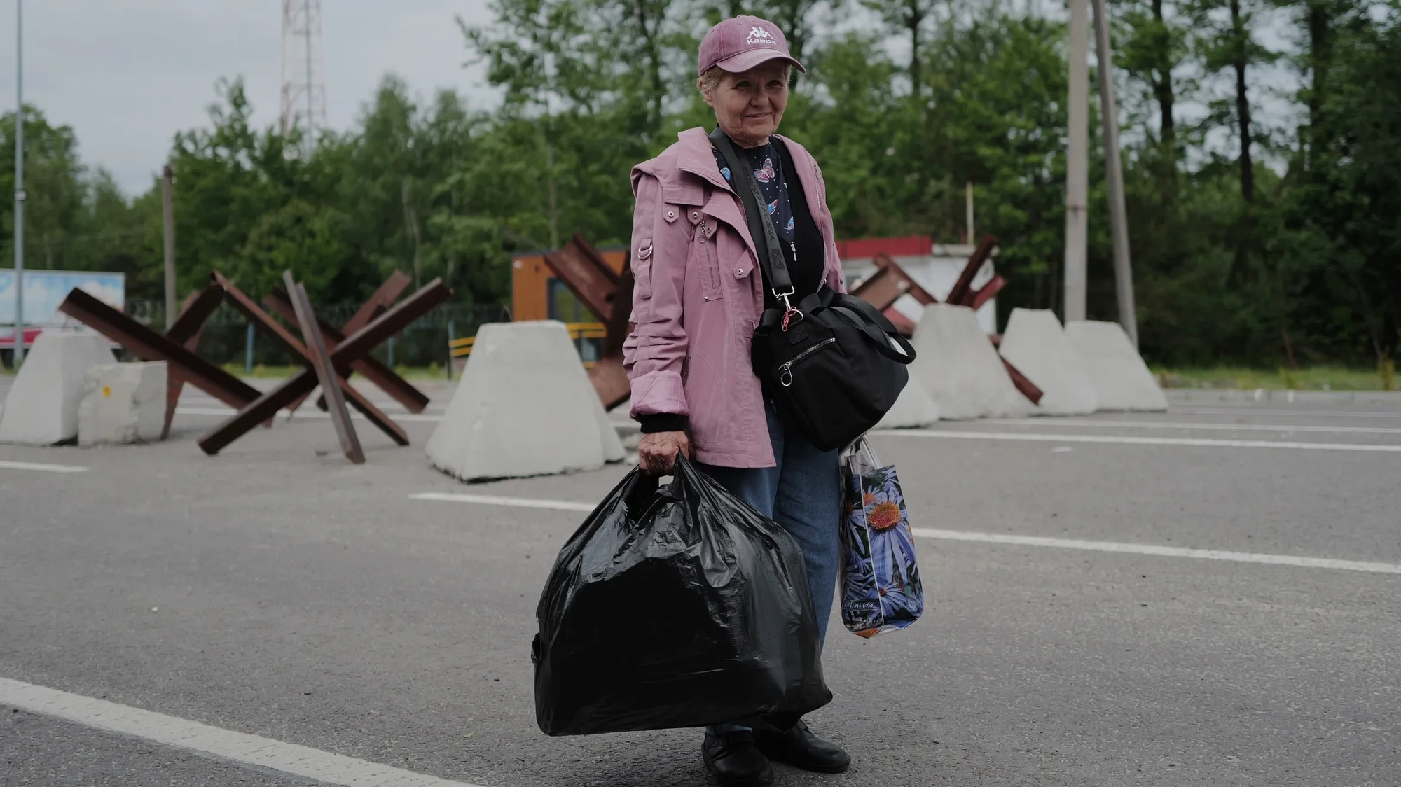 Россия повышает пошлину за выход из гражданства до $1200, заявители за рубежом сталкиваются с задержками