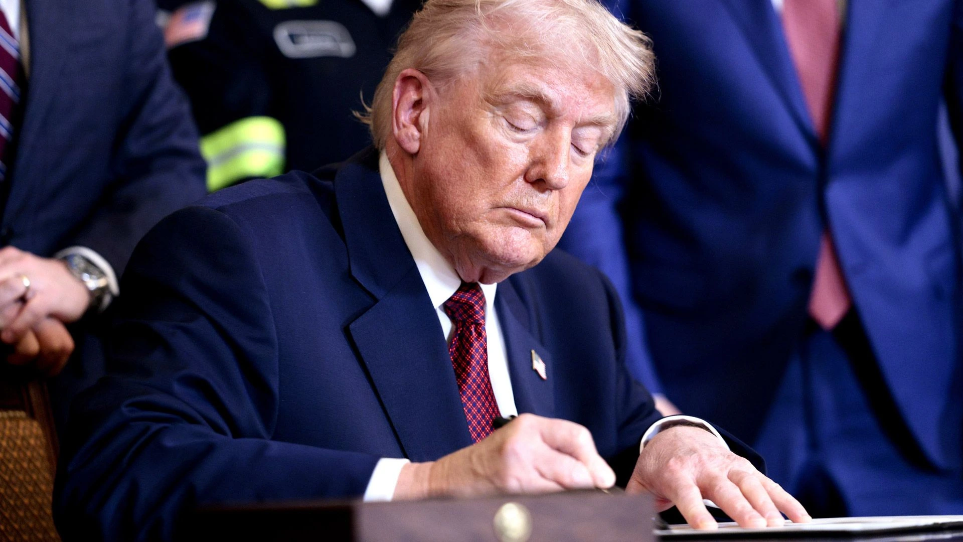 Трамп подписал политику о 1000 космических запусков США в год к 2030 году
