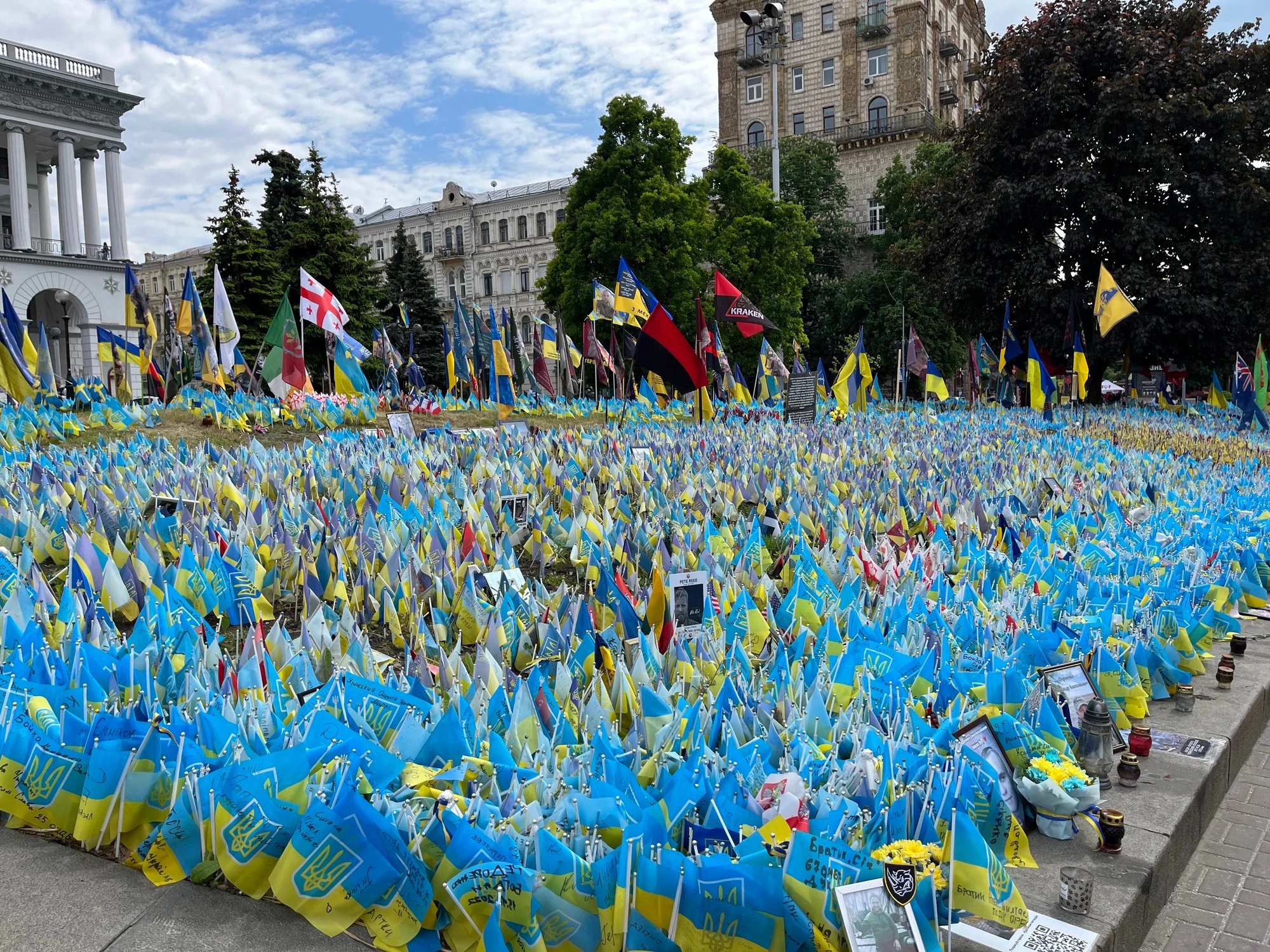 ЕС пообещал дальнейшую поддержку Украины в День независимости