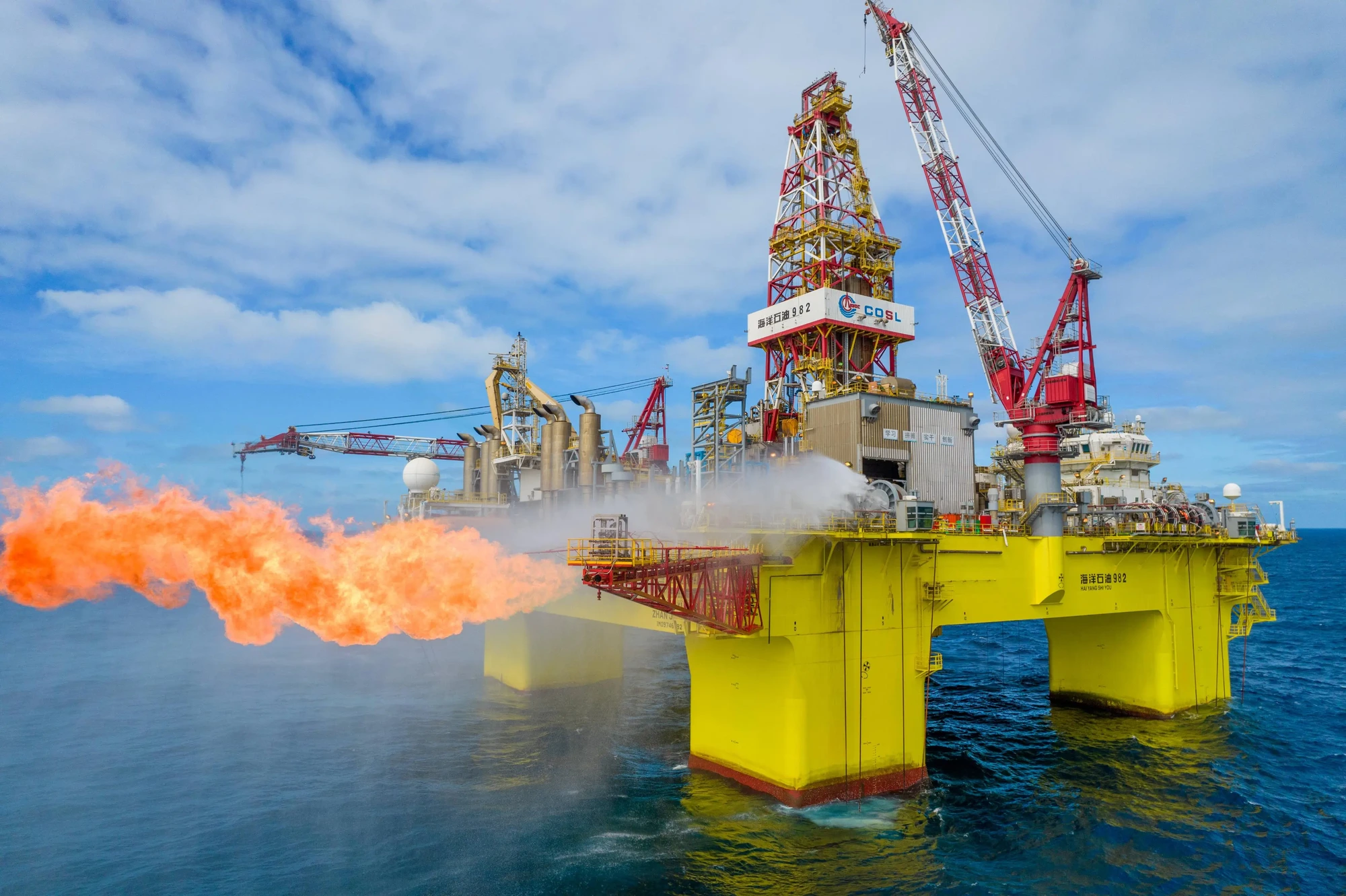 «Узбекнефтегаз» усиливает контроль над совместными предприятиями после снижения добычи