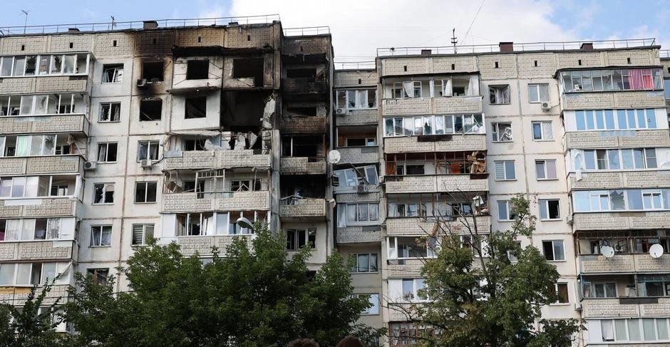 Удар по Белгороду: двое погибших, 16 раненых, пожары на ТЭЦ и складах Ozon