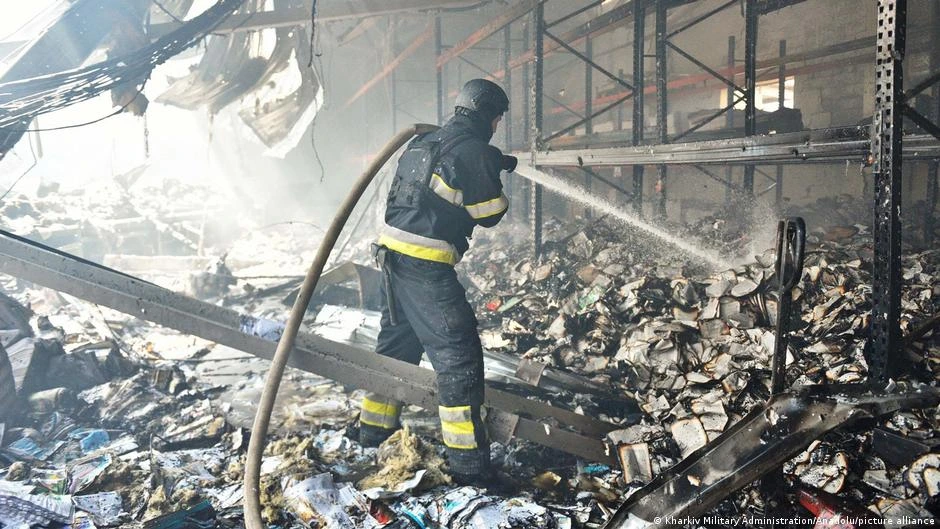 Российские удары уничтожили 1,2 млн школьных учебников в Украине