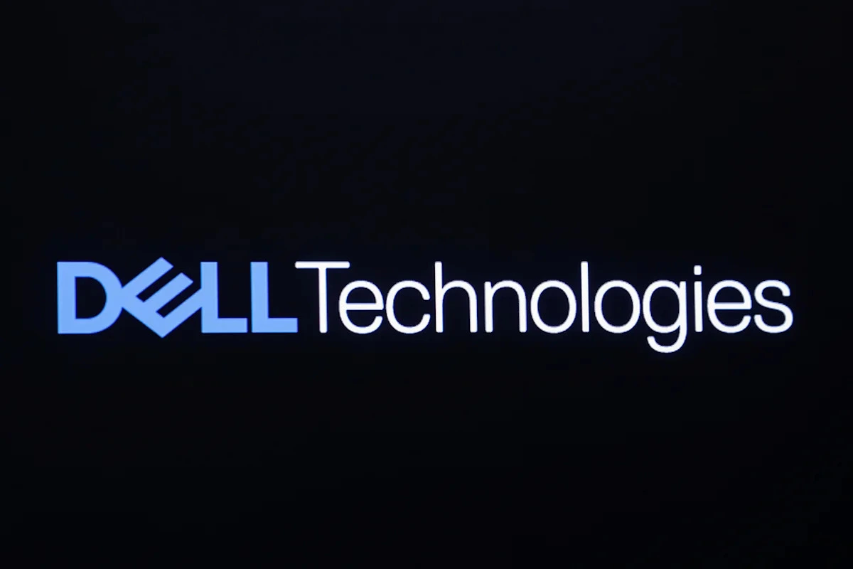 Акции Dell выросли на 10% на рекордных заказах ИИ-серверов на $60,9 млрд