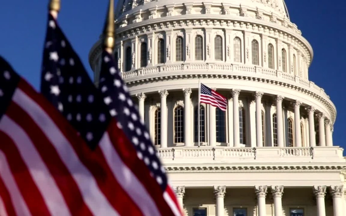 США предлагают ограничить гражданство по рождению для детей иностранных госслужащих
