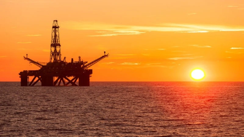 Война с Ираном перекраивает мировые маршруты экспорта нефти на фоне падения потоков через Ормузский пролив