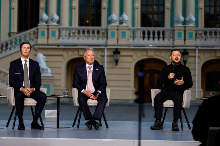 Уиткофф и Кушнер провели переговоры с украинскими властями в Киеве