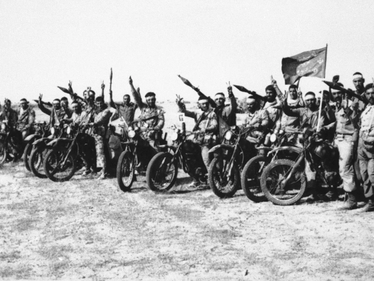 Trump and Netanyahu risk conflict with Iran amid historical parallels